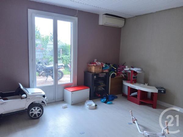 Maison à vendre  6 pièces - 117,59 m2 LUSSAC - 33