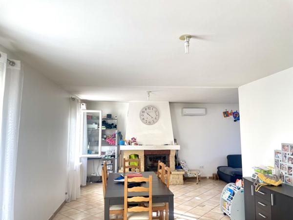 PAVILLON SUR SOUS SOL /// AU CALME // MIREBEAU