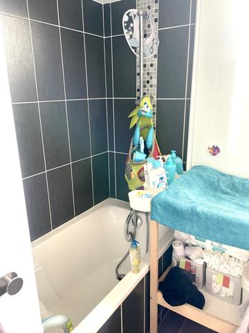 PAVILLON SUR SOUS SOL /// AU CALME // MIREBEAU