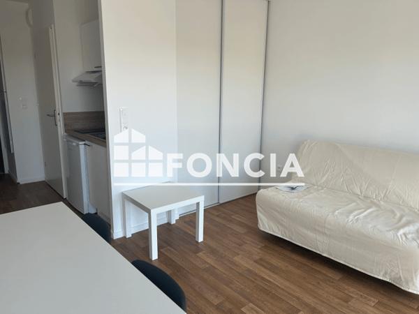 Location Studio meublé 19.8 m² - 105 RUE NATIONALE - 10 RUE DE LA FUIE Le Mans 72000
