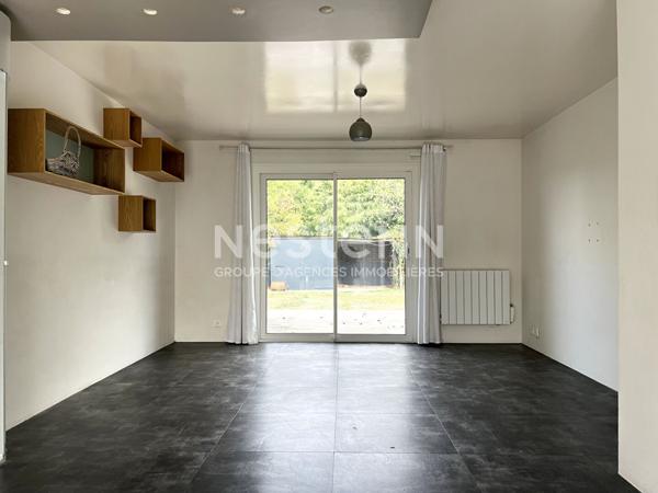 BAUDONVILLIERS : Maison 6 pièces, 3 chambres, jardin, terrasses, garage