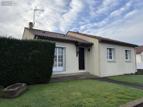 Maison à vendre à Saint-Léger-sous-Cholet dans le Maine-et-Loire (49280), ref : 49058-1547
