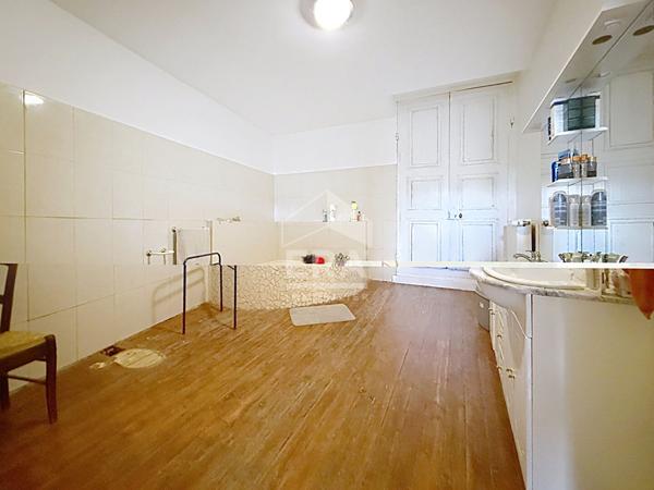 Maison à vendre à Pussay 4 pièce(s) 130 m2