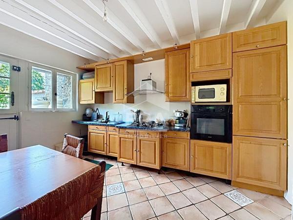 Maison à vendre à Pussay 4 pièce(s) 130 m2