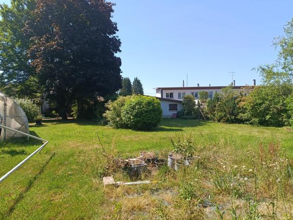 Plus de 318 m² habitables au total