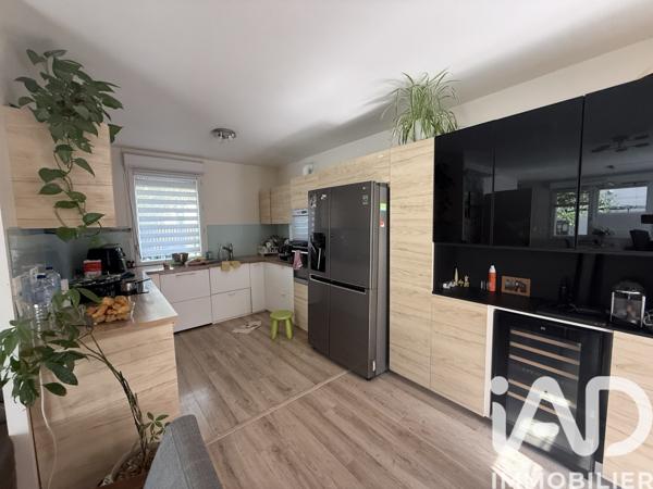 Maison à vendre 4 pièces 85 m² Vert-Saint-Denis