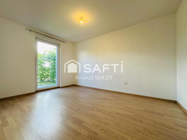 Appartement LIBRE D'OCCUPANT en rez de jardin !
