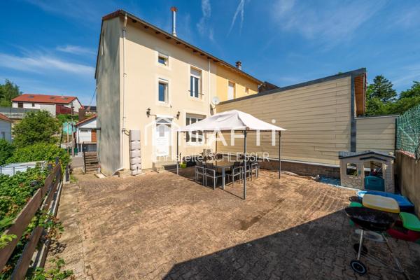 Maison mitoyenne lumineuse de 95 m² avec jardin – Clé en main
