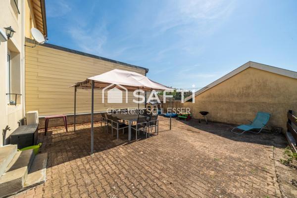 Maison mitoyenne lumineuse de 95 m² avec jardin – Clé en main