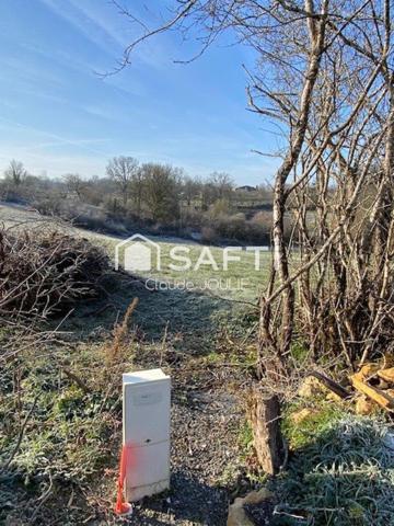 Terrain à batir de 6 363 m² à SAINTE CROIX