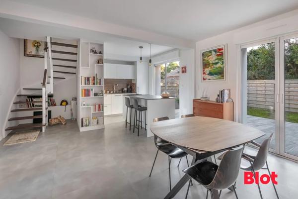Maison 5 pièce(s)