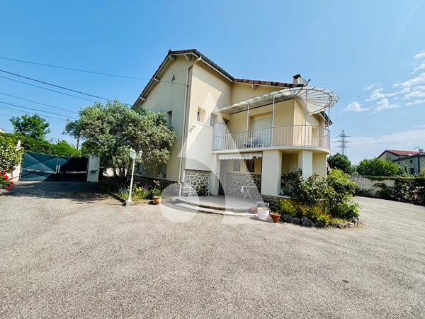 Maison 4 pièces 193 m2