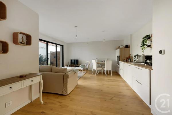 Appartement F3 à vendre  3 pièces - 68,55 m 2   ISSY LES MOULINEAUX  - 92