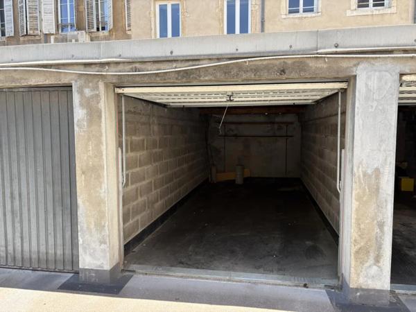 Parking / Box à vendre à Nancy (54000)
