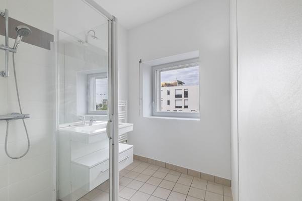 BEGLES TERRES NEUVES APPARTEMENT 3 PIECES