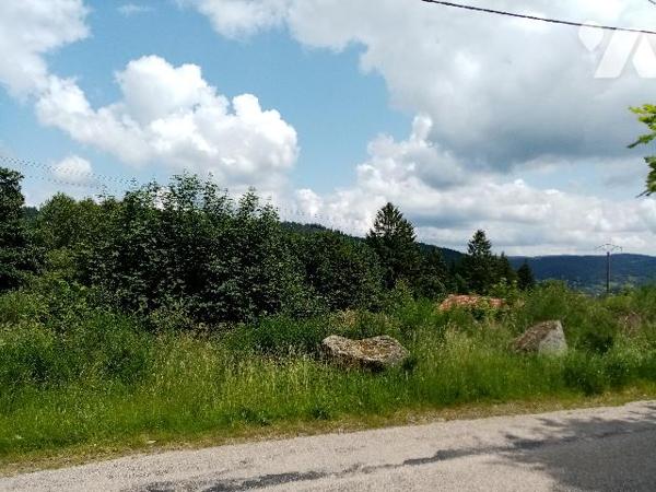 Secteur col de bonnefontaine , 2 parcelles de terrain à bâtir d'environ 1000 m² chacune.