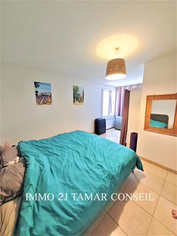 Cadenet (84160) Avenue Philippe de Girard Appartement T3 85,30 m² 84160 CADENET