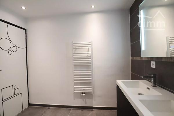 St Martin le Vinoux - appartement 2 chambres + balcon