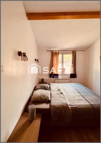 Maison Plain pied T4 100 m2 avec piscine, garage et dépendance