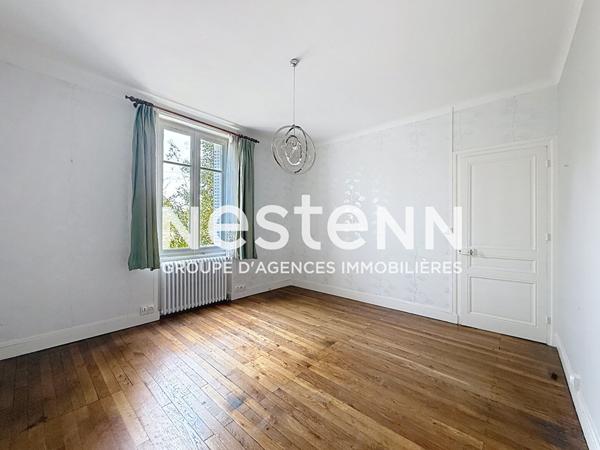 Maison individuelle avec cachet 4 Pièces avec 3 chambres dans le Triangle d'Or - 69500 BRON