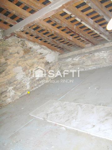 Maison de ville idéalement située