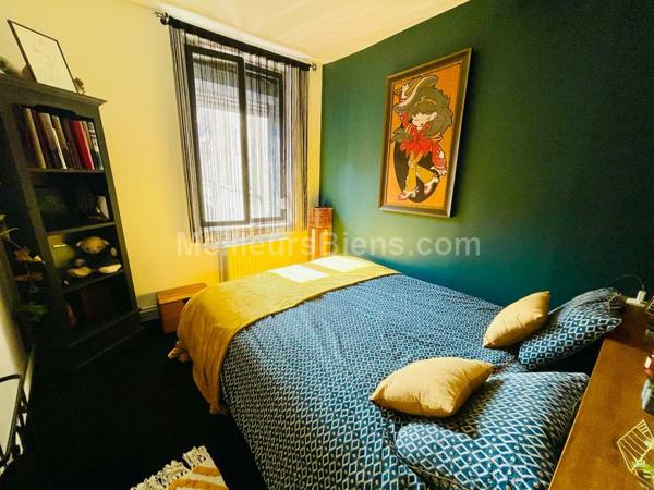 MAISON DANS LE CENTRE