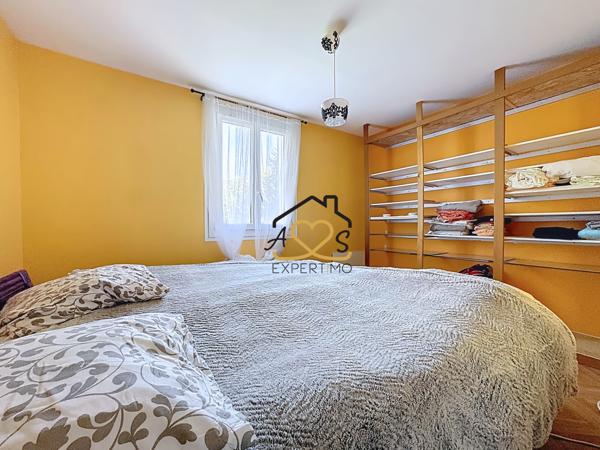 Égliseneuve-près-Billom (63160) PLAIN PIED AVEC ÉTANG - ÉGLISENEUVE PRÈS BILLOM 63160