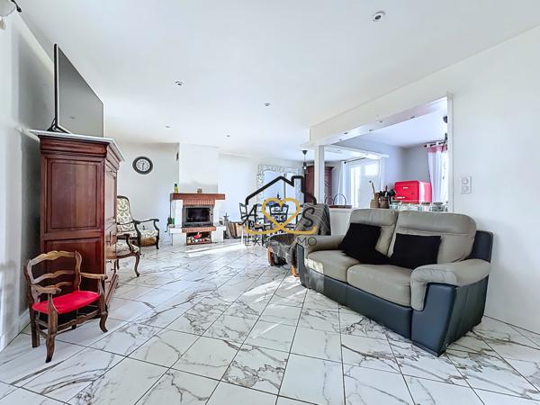 Égliseneuve-près-Billom (63160) PLAIN PIED AVEC ÉTANG - ÉGLISENEUVE PRÈS BILLOM 63160