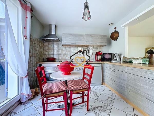 Égliseneuve-près-Billom (63160) PLAIN PIED AVEC ÉTANG - ÉGLISENEUVE PRÈS BILLOM 63160