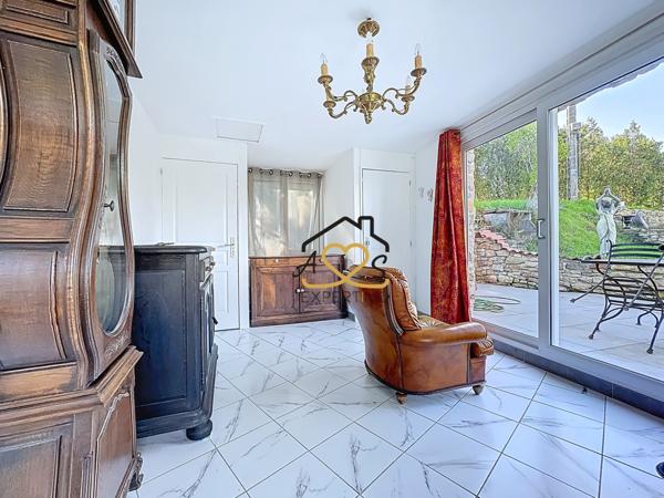 Égliseneuve-près-Billom (63160) PLAIN PIED AVEC ÉTANG - ÉGLISENEUVE PRÈS BILLOM 63160