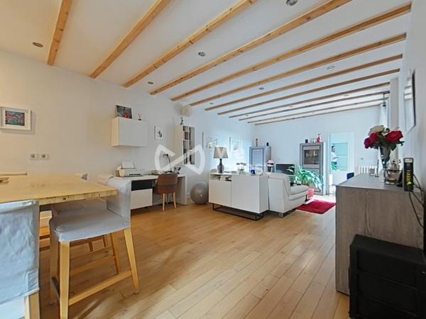Grand F2 de 60m² - Centre ville
