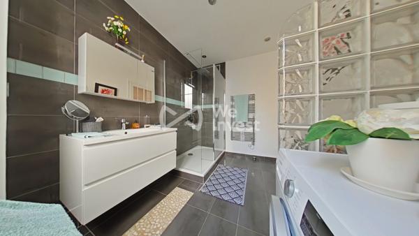 Grand F2 de 60m² - Centre ville