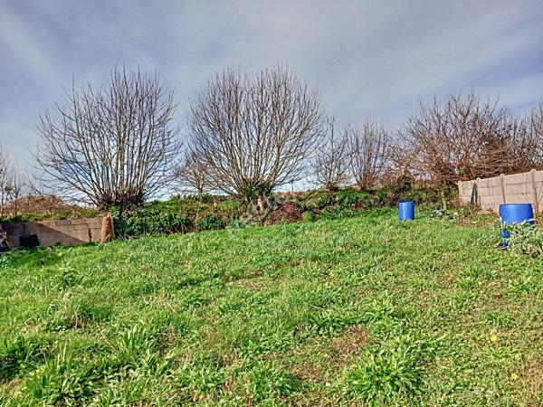 LANDERNEAU - Terrain de 500 m2
