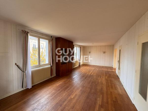 Maison familiale à vendre au Creusot - 7 chambres