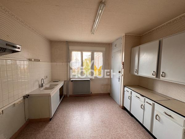 Maison familiale à vendre au Creusot - 7 chambres