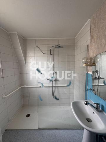 Maison familiale à vendre au Creusot - 7 chambres