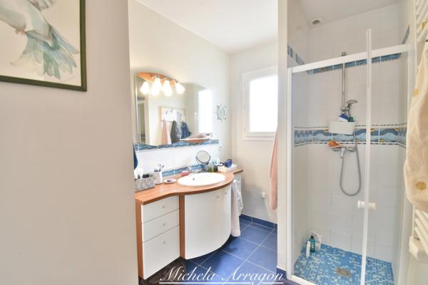 Maison à vendre 7 pièces PORT DES BARQUES (17)