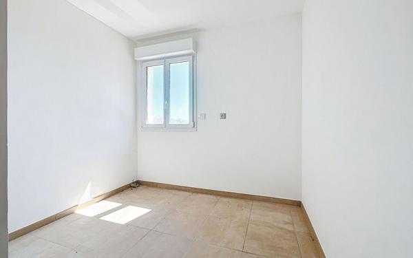 Maison à vendre    4 pièces • 137 m2 Fréjus