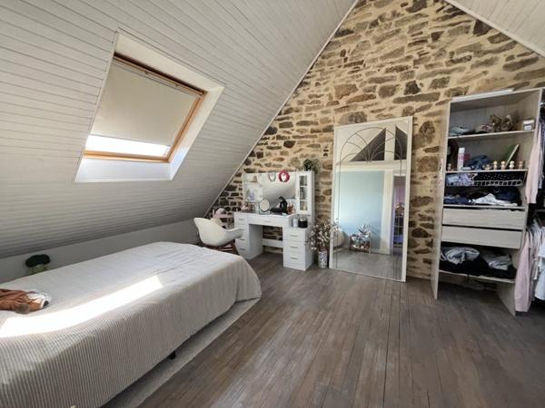 Maison 276 120 € Quimper 5 p 119 m² DPE D