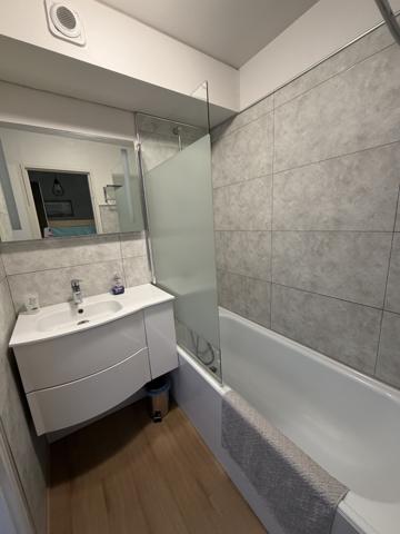 Appartement entièrement rénové à 200 m des pistes de sk