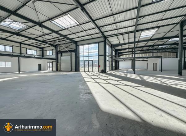 Vente Local commercial 441 m2 à Bourgoin-Jallieu