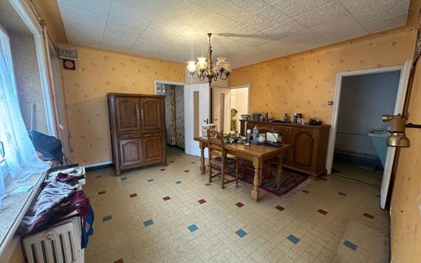 Maison à vendre    5 pièces •  Le Creusot