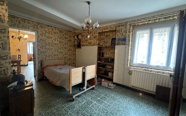 Maison à vendre    5 pièces •  Le Creusot