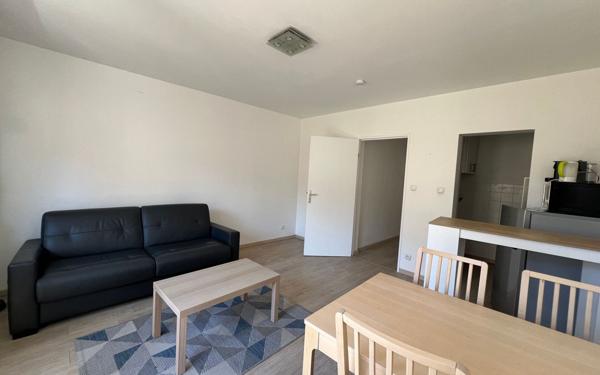 Appartement à vendre    2 pièces • 48,04 m2 Strasbourg