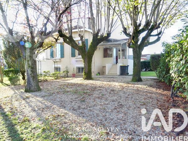 Maison à vendre 6 pièces 126 m² Angoulême