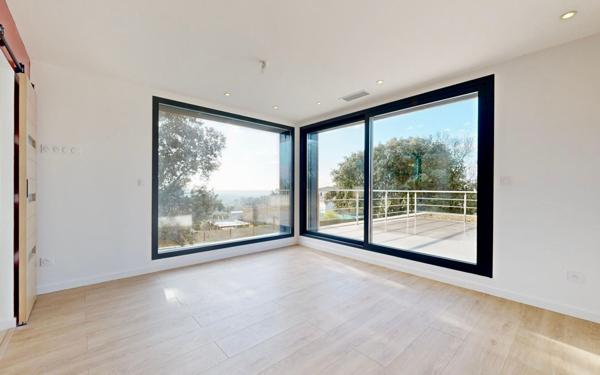 Maison à vendre    5 pièces •  Sommières