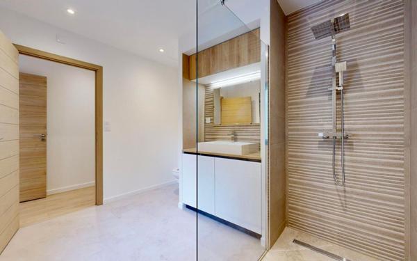 Maison à vendre    5 pièces •  Sommières