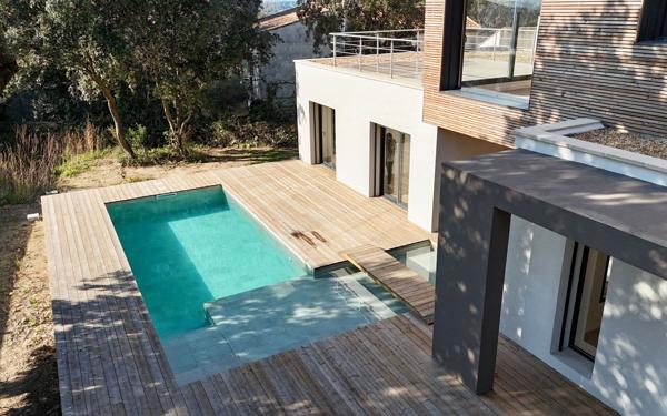 Maison à vendre    5 pièces •  Sommières