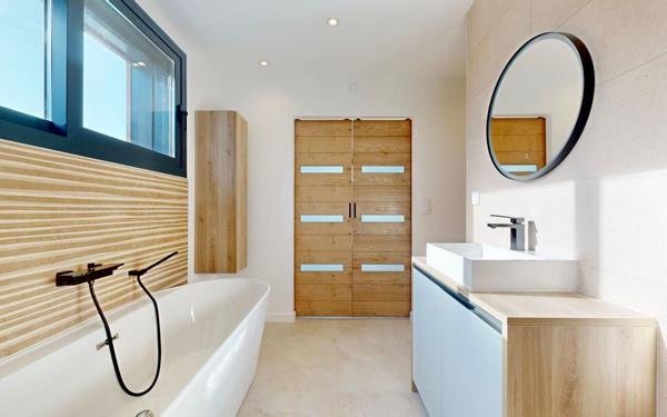 Maison à vendre    5 pièces •  Sommières