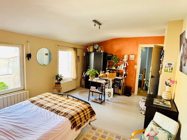 Maison Tonnay Charente 8 pièce(s) 215 m2